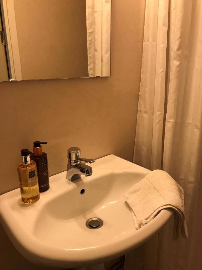 Hotell Kaprifol Hunnebostrand Eksteriør billede